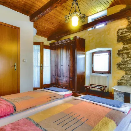 2 Bedroom Stunning In