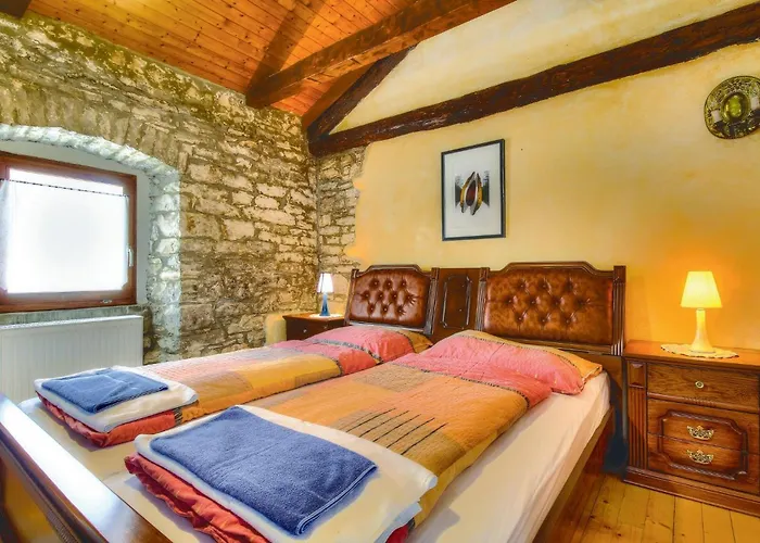 Cozy In Kastel With Wifi Holiday home