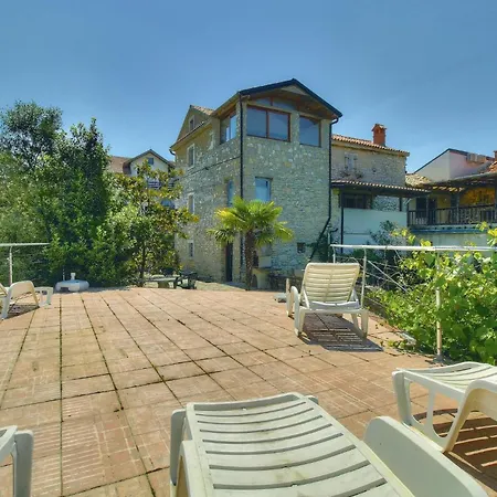 2 Bedroom Stunning In Dom wakacyjny *